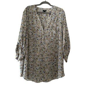 Torrid Harper Floral Blouse Womens Size 5 Lightweight V-Neck Flowy Plus Size EUC